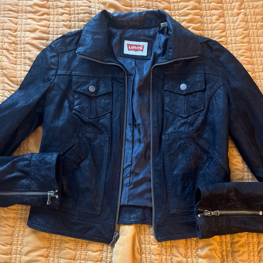 Levi’s 2006 Soft Leather Crop Moto Jacket - vintage